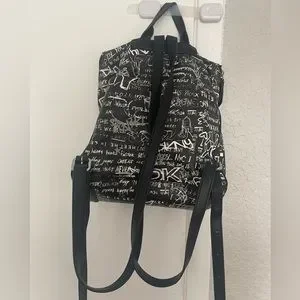 DKNY Tilly Mid fold over top back pack purse Dkny | Bags | Dkny Tilly Mid Fold Over Top Back Pack Purse  main image 4